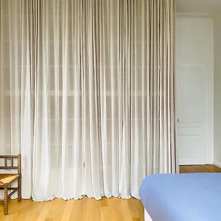 Stanislas Apartment, 8 People, Private Parking Apartman Colmar